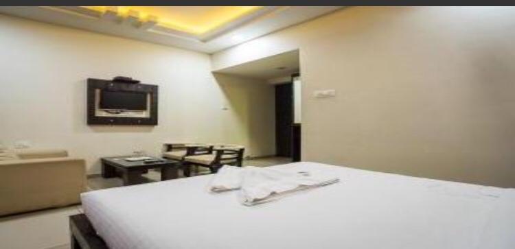 Hotel Accore Inn มุมไบ ภายนอก รูปภาพ